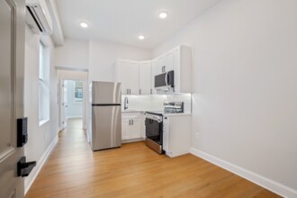 604 N Eutaw St in Baltimore, MD - Building Photo - Building Photo