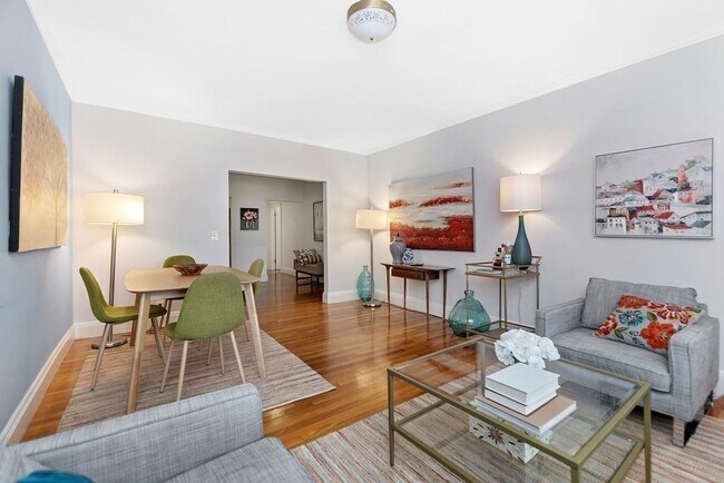 289 Corey Rd, Unit 4 in Boston, MA - Building Photo - Building Photo