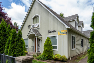 The Cedars in Eugene, OR - Building Photo - Primary Photo