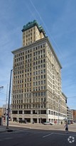 Centre City in Dayton, OH - Building Photo