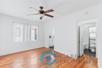 401 Juniper St in San Diego, CA - Building Photo - Building Photo