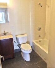 75 Gardena St, Unit 75 in Boston, MA - Foto de edificio - Building Photo