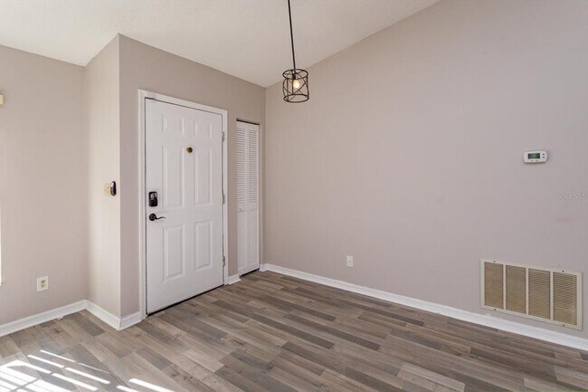 5955 Kenlyn Ct in Orlando, FL - Building Photo - Building Photo