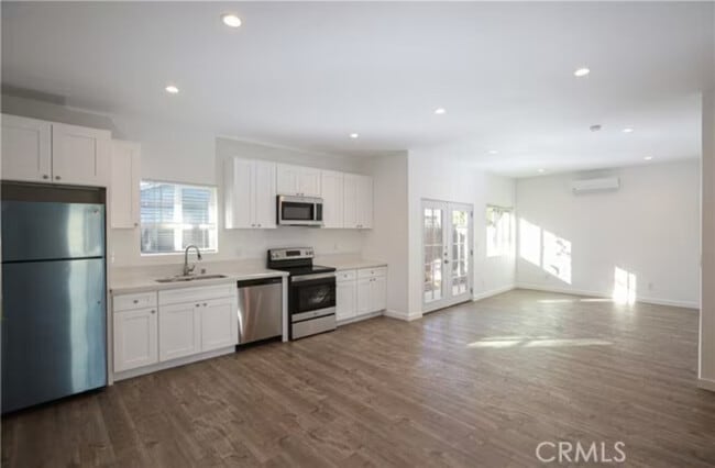 property at 456 N Batavia St