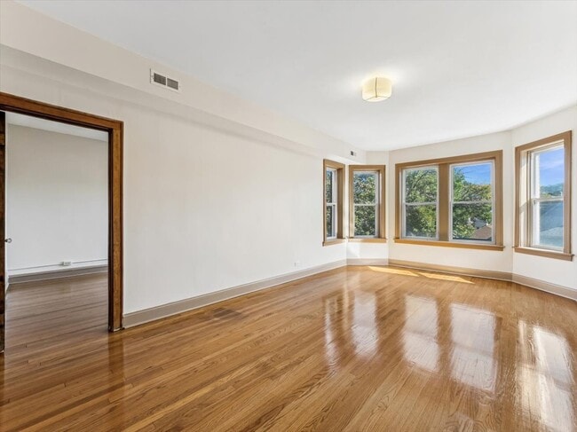 4720 N Springfield Ave in Chicago, IL - Building Photo - Building Photo