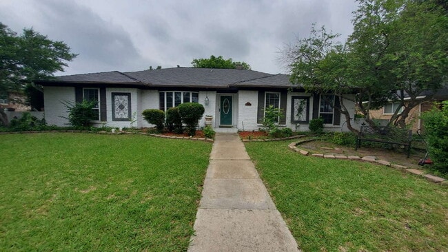property at 508 Birch Ln
