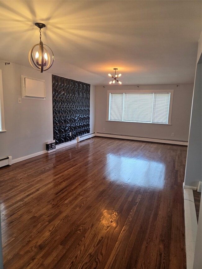 143-28 184th St in Queens, NY - Building Photo - Building Photo