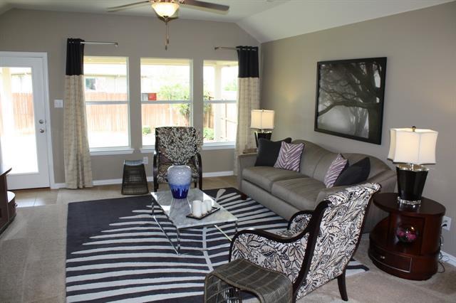 2777 Cresent Lake Dr in Little Elm, TX - Building Photo - Building Photo