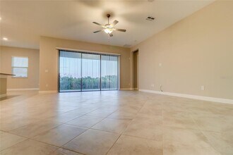 3124 Hilliard Dr in Wesley Chapel, FL - Building Photo - Building Photo