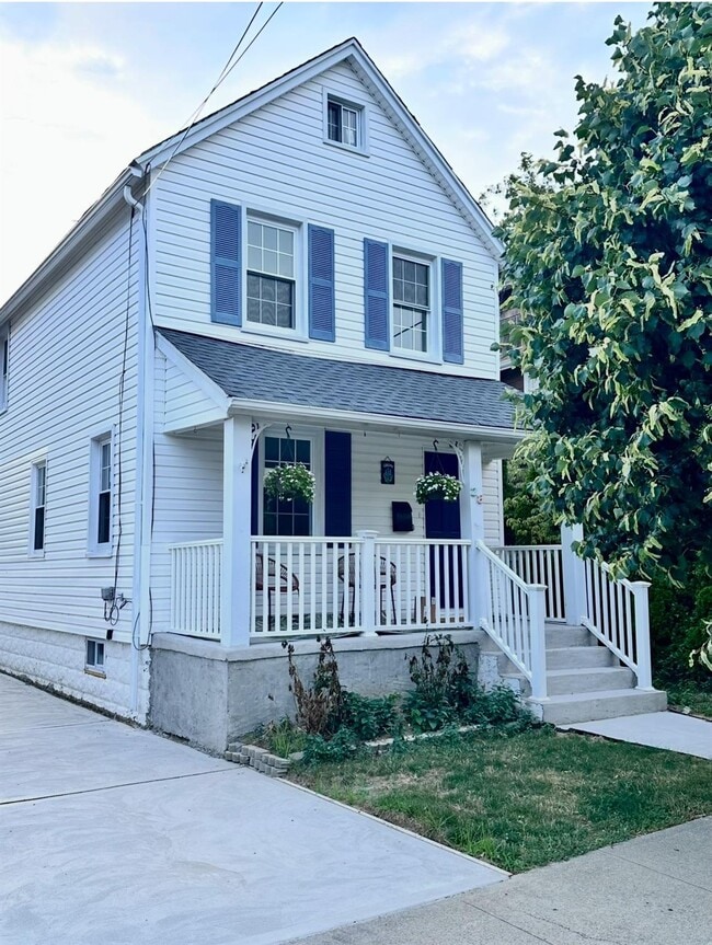 property at 28 St Marks Ave