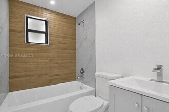 2919 NW 92nd St in Miami, FL - Building Photo - Building Photo