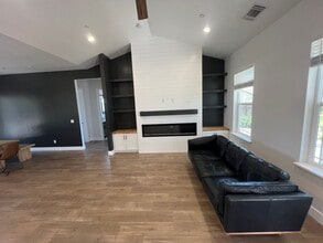 5594 Little Grand Canyon Dr in Paradise, CA - Building Photo - Building Photo