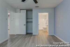 264 Loma Vista St in New Braunfels, TX - Building Photo - Building Photo