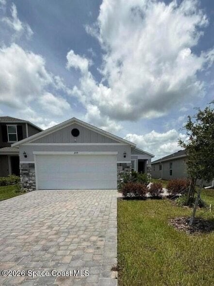 property at 3739 Grappler Cir SE