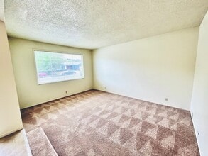 9802 Davona Dr in San Ramon, CA - Building Photo - Building Photo