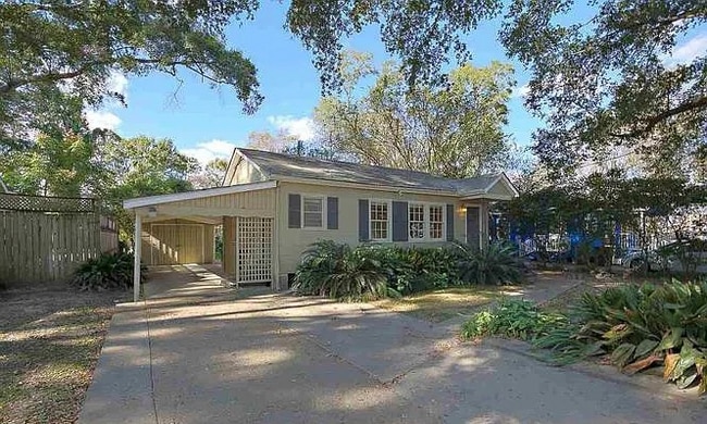 2265 Glasgow Ave in Baton Rouge, LA - Building Photo - Building Photo