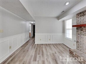 7396 Autumn Ct in Avon, IN - Building Photo - Building Photo