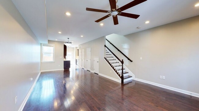 property at 1247 I St NE