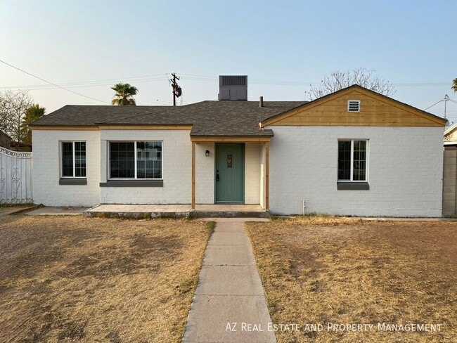 property at 1628 E Granada Rd