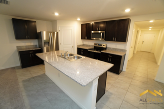 640 SE 65th Terrace in Ocala, FL - Building Photo - Building Photo