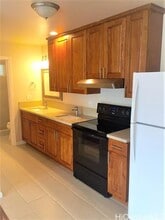 2325 Ahe St in Honolulu, HI - Building Photo - Building Photo