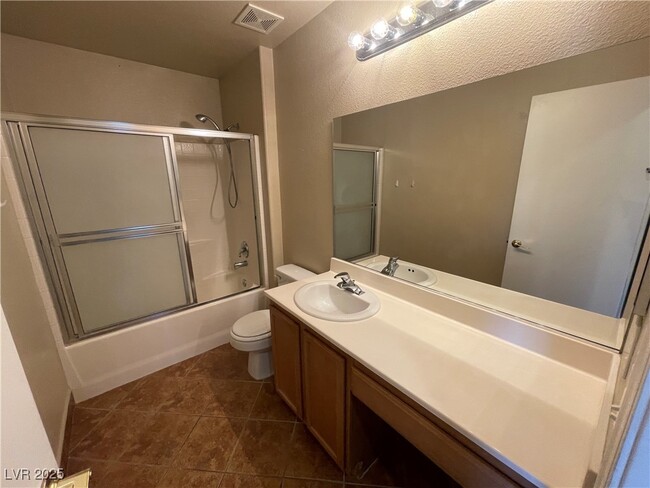 property at 5947 Silver Trace Ct