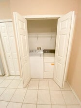 2805 E Washington St in Orlando, FL - Building Photo - Building Photo