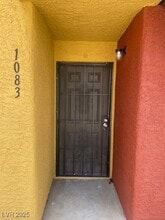 2700 N Rainbow Blvd in Las Vegas, NV - Building Photo - Building Photo