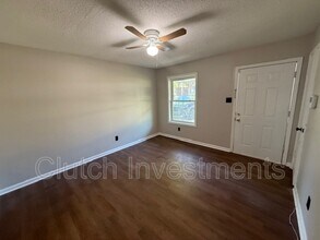 2935 Briarwood Dr in Horn Lake, MS - Building Photo - Building Photo