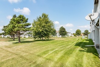 Wheatridge Apartments in Mitchell, SD - Building Photo - Building Photo