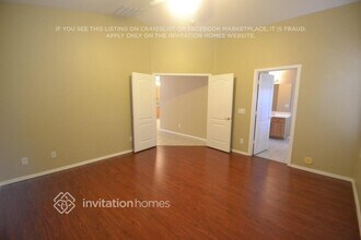 16002 W Latham St in Goodyear, AZ - Building Photo - Building Photo