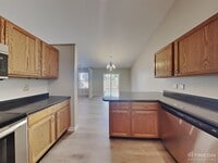 903 Moonlight Ct photo'