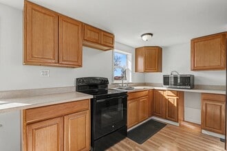 11064 W Bruns Rd in Monee, IL - Building Photo - Building Photo