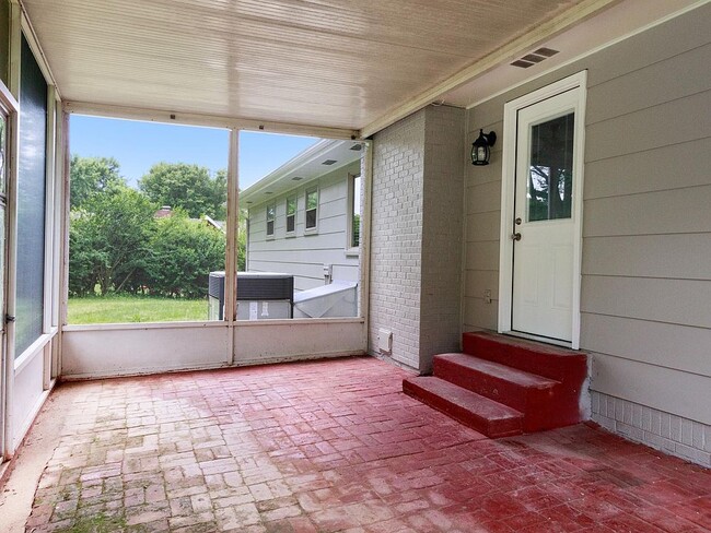 1548 N Concord Rd in Chattanooga, TN - Building Photo - Building Photo