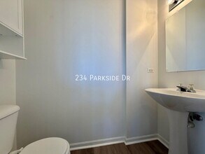 234 Parkside Dr in Shorewood, IL - Building Photo - Building Photo