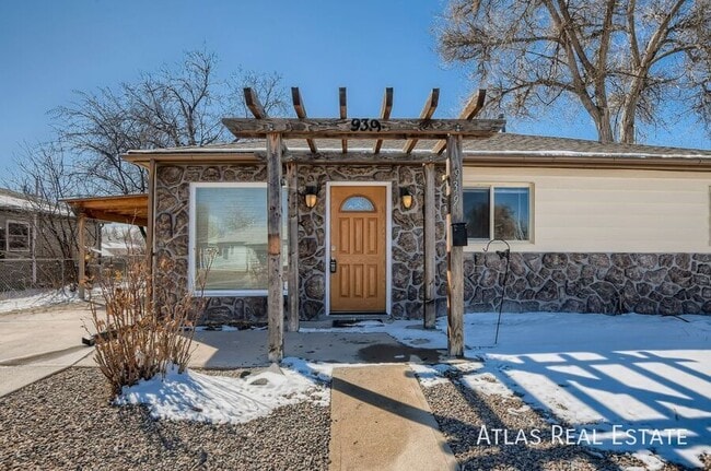 939 Victor St in Aurora, CO - Building Photo - Building Photo