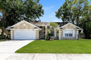 2386 Bridgewood Trail in Orlando, FL - Building Photo