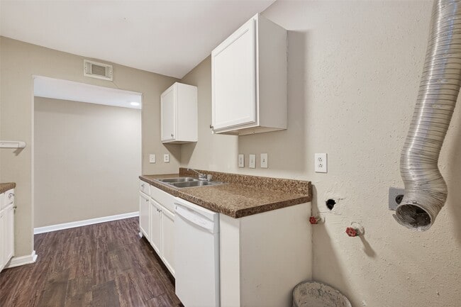 property at 3927 Prudence Dr