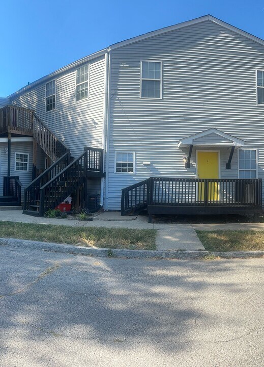 930 Shelby Pkwy in Louisville, KY - Building Photo