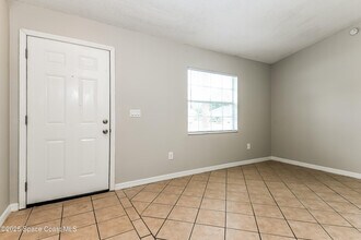 5649 Beaverbrook St in Cocoa, FL - Building Photo - Building Photo