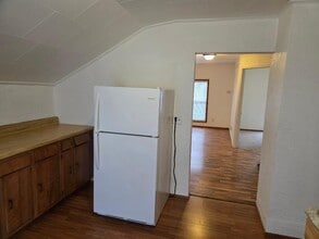 921 Mason, Unit 2 in Saginaw, MI - Foto de edificio - Building Photo