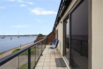 306 America in Newport, RI - Building Photo - Building Photo