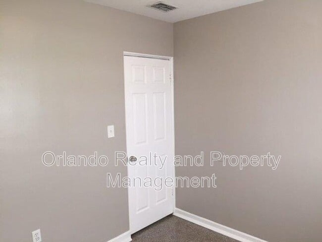 5118 Danny Boy Cir in Orlando, FL - Building Photo - Building Photo