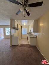 6015 10th Ave in Los Angeles, CA - Building Photo - Building Photo