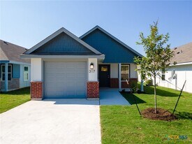 317 Monty Ave in Copperas Cove, TX - Building Photo