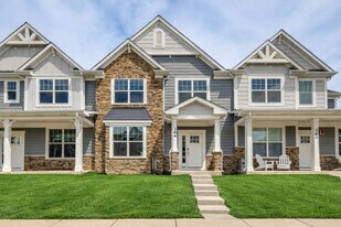 264 Hoffmann Dr in Buffalo Grove, IL - Building Photo