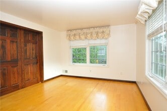 48 Delemere Blvd in Fairport, NY - Building Photo - Building Photo