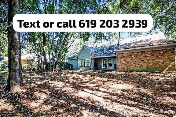 property at 18 Rotan Ct