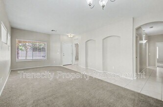 4164 E Claxton Ave in Gilbert, AZ - Building Photo - Building Photo