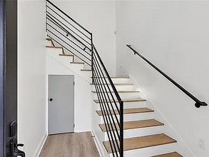 2427 Franklin Ave in New Orleans, LA - Building Photo - Building Photo